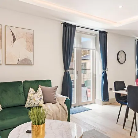 Comfortable London Retreat - Sleeps 6 Exterior photo