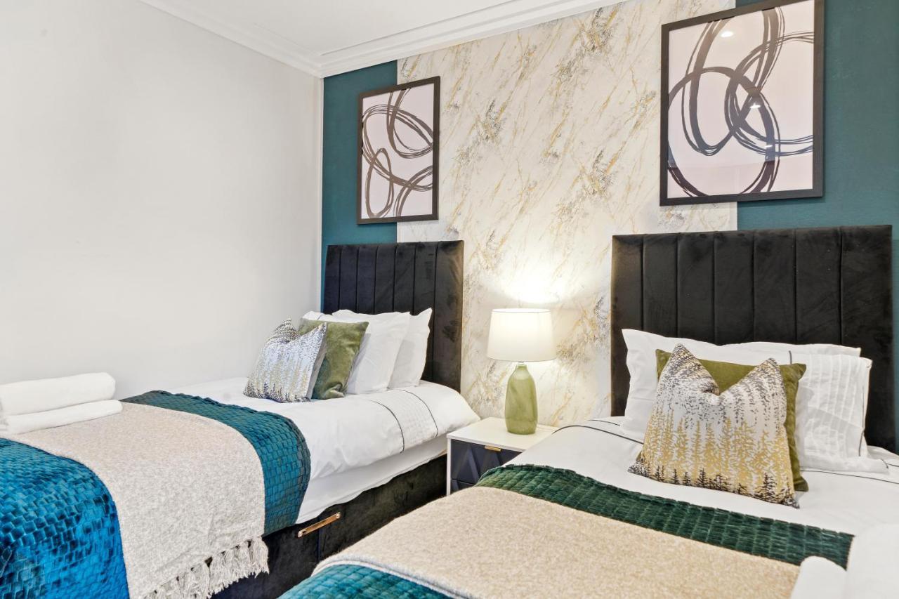 Comfortable Retreat - Sleeps 6 *
